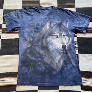 Y2K The Mountain Blue Tie Dyed Wolf Graphic Tee Shirt. Medium. Hippie. Boho.